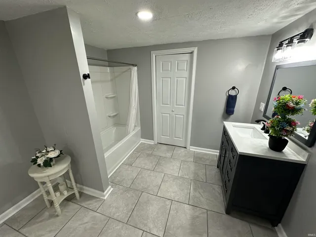 $269,900 | 1307 19th Street, Bedford, IN 47421