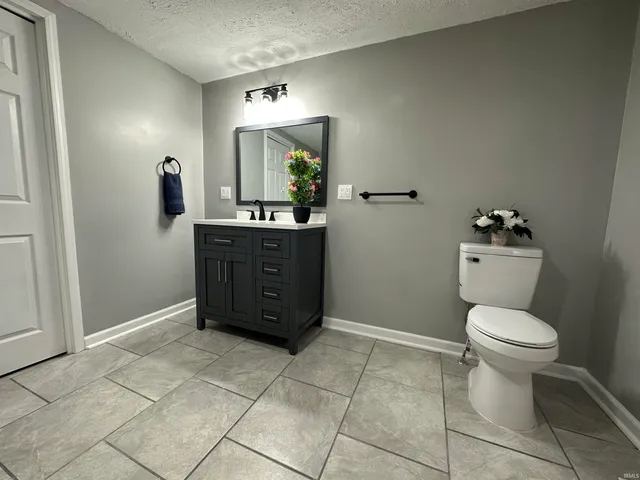 $269,900 | 1307 19th Street, Bedford, IN 47421