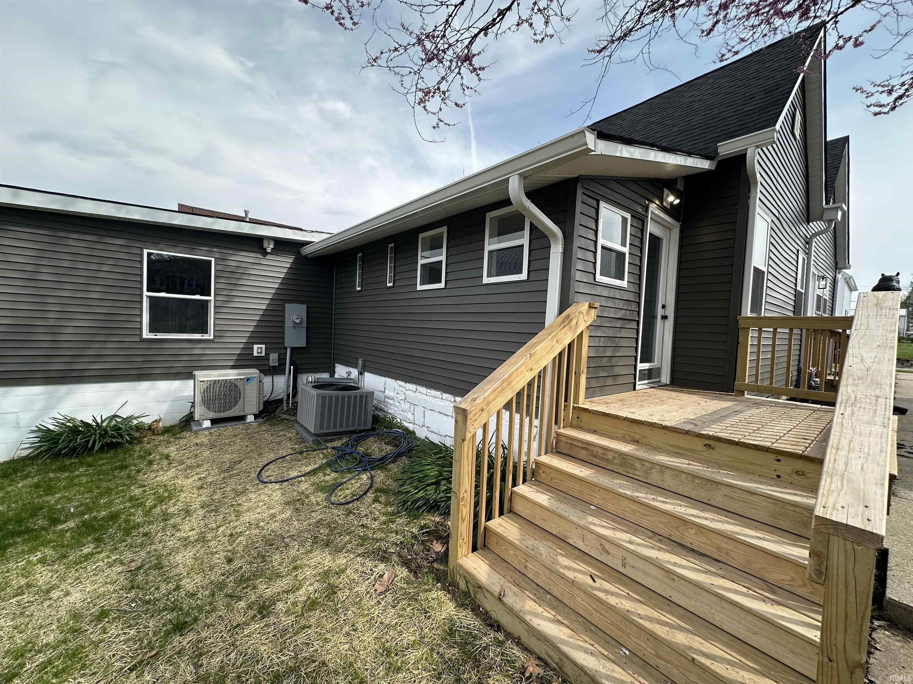 1307 19th Street Bedford, IN 47421 - Photo 8 of 35