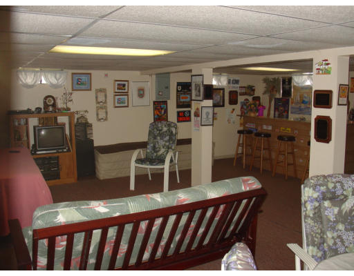 156 Lancashire Road Springfield, MA 01104 - Photo 13 of 18 Gallery Image 13