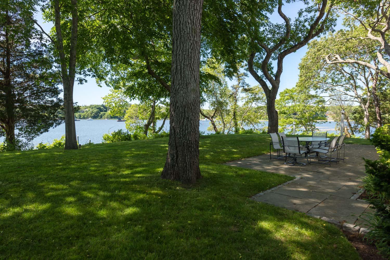 360 North Bay Road Osterville, MA 02655 - Photo 4 of 16 360NorthBay118