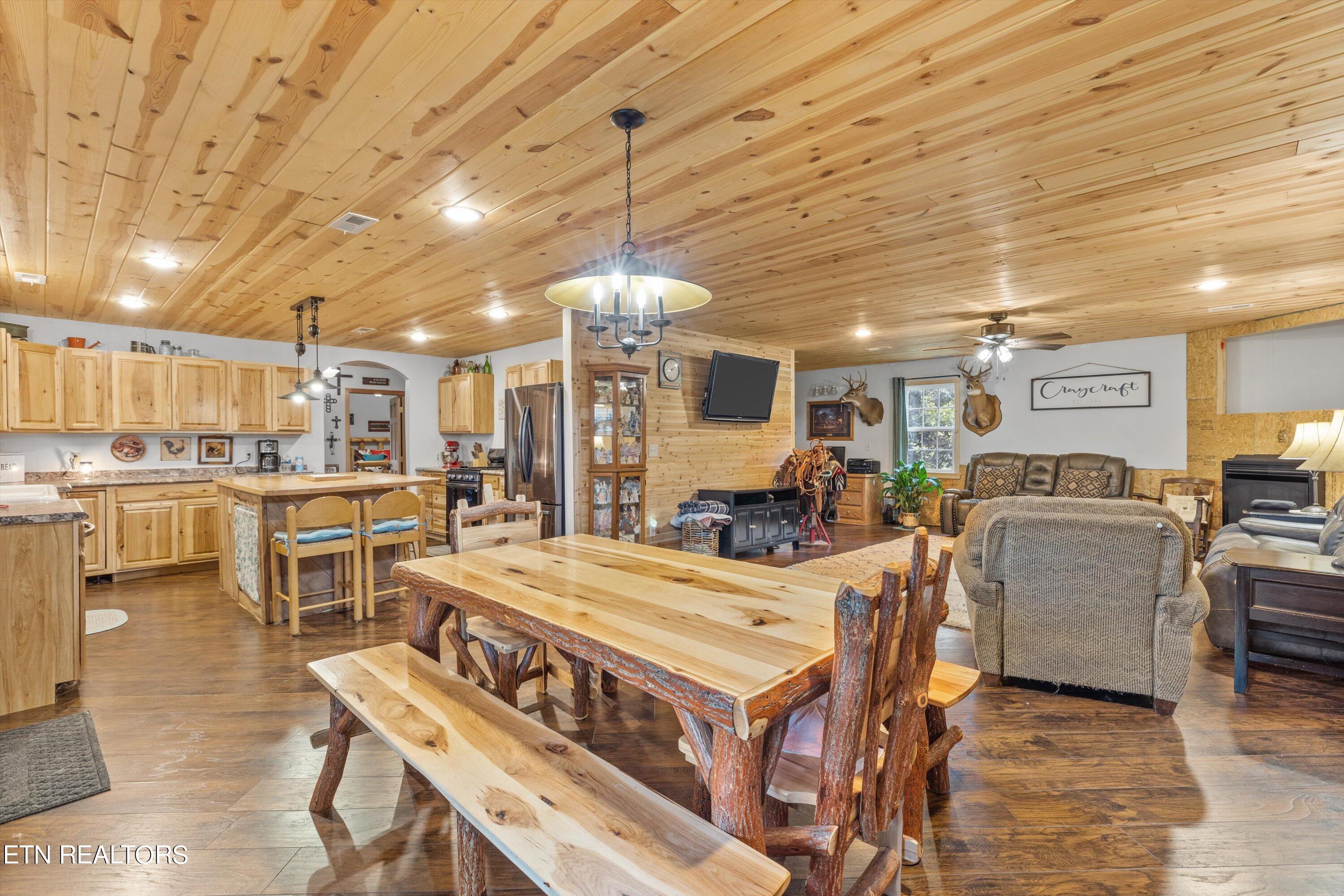 1623 Little Sycamore Road Tazewell, TN 37879 - Photo 21 of 41 19-1623LittleSycamoreRd-11