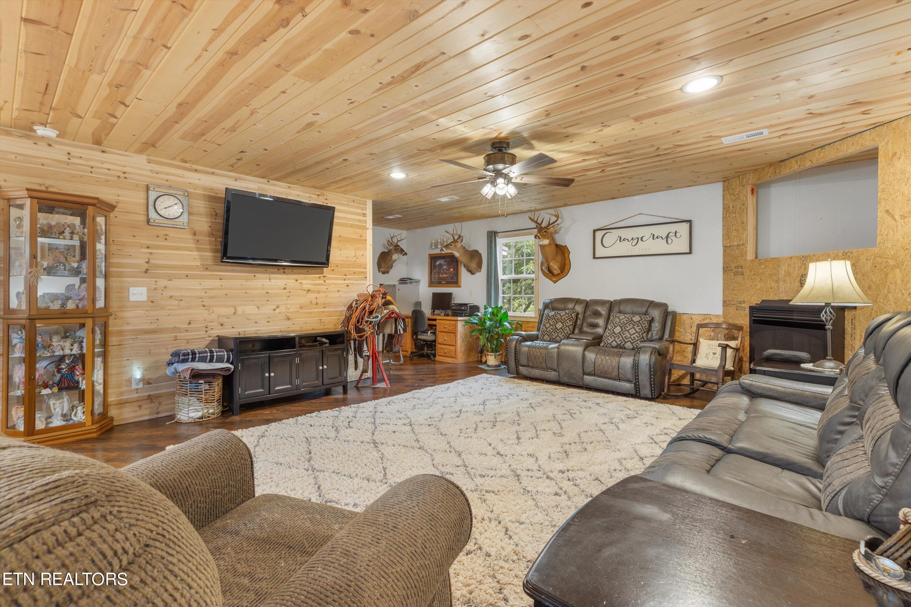 1623 Little Sycamore Road Tazewell, TN 37879 - Photo 22 of 41 20-1623LittleSycamoreRd-12