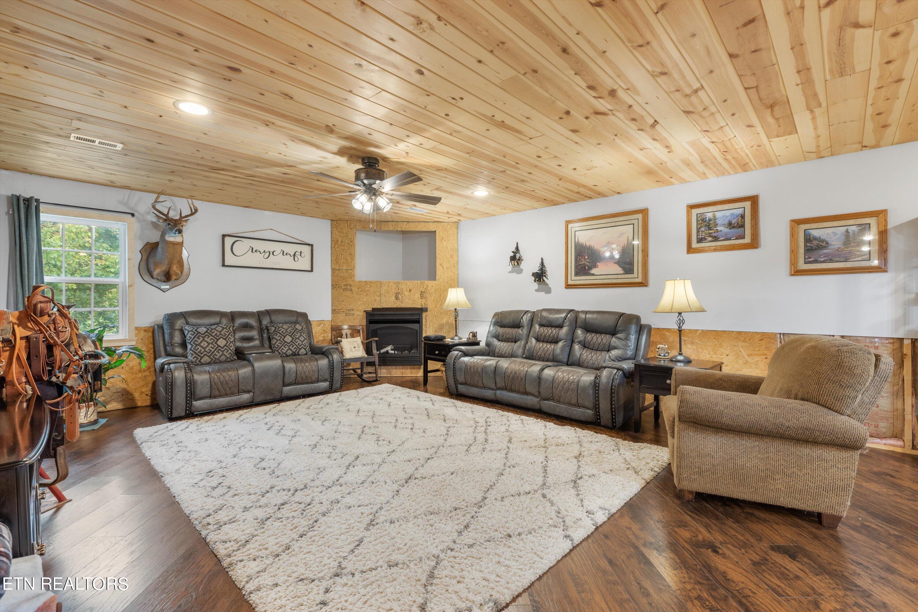 1623 Little Sycamore Road Tazewell, TN 37879 - Photo 23 of 41 21-1623LittleSycamoreRd-13