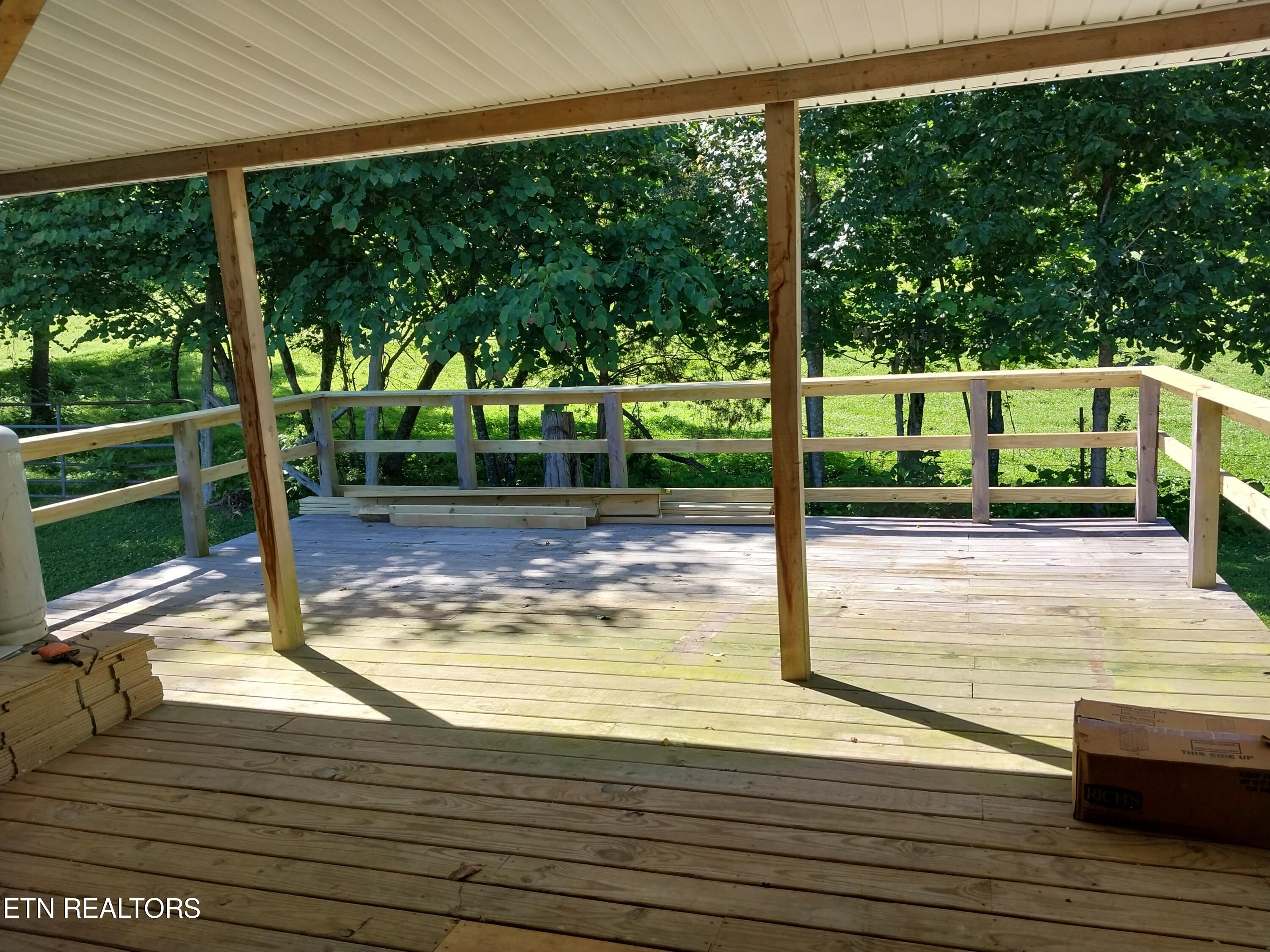 1623 Little Sycamore Road Tazewell, TN 37879 - Photo 8 of 41 20240611_163705