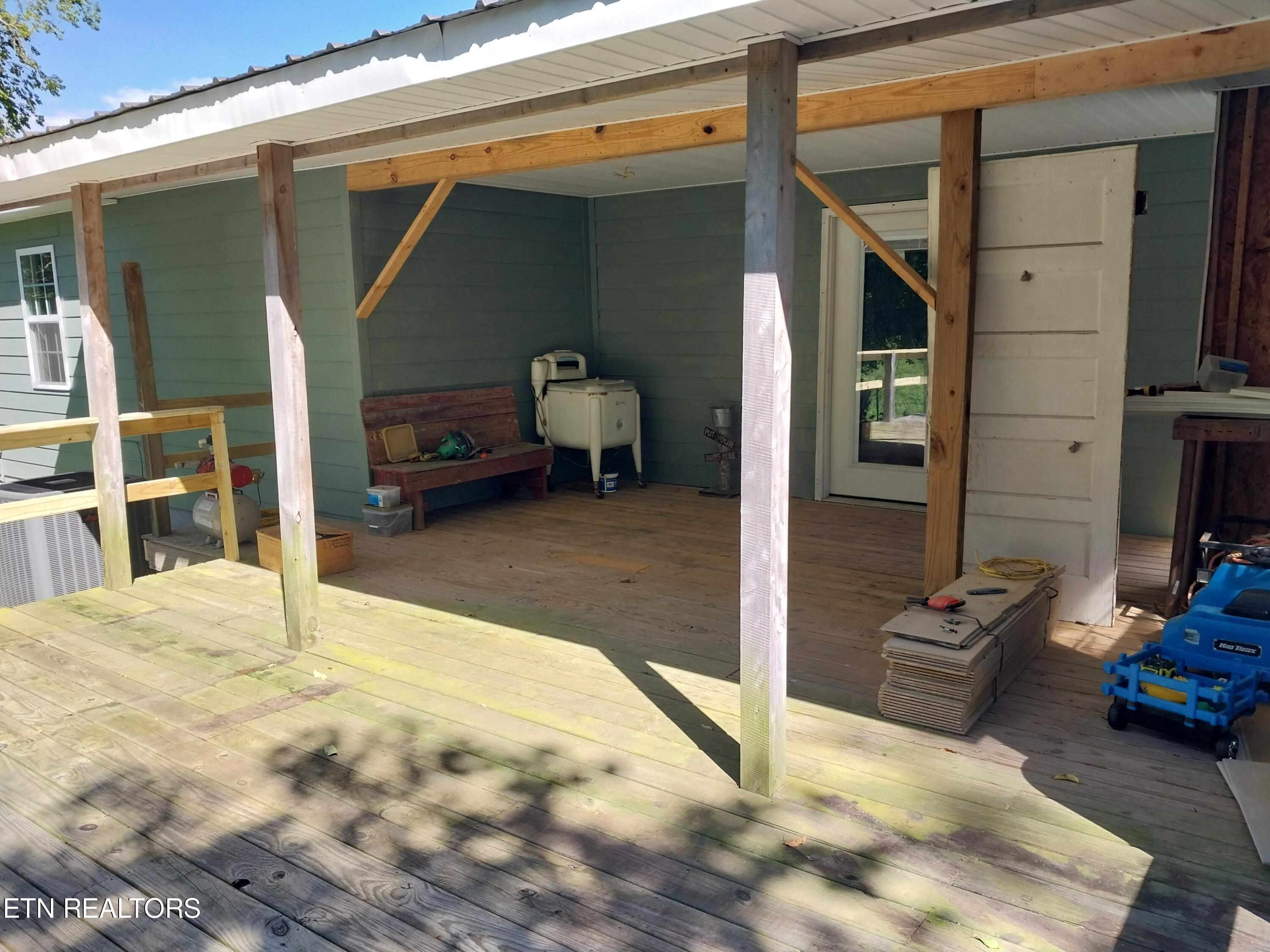 1623 Little Sycamore Road Tazewell, TN 37879 - Photo 9 of 41 20240611_163628
