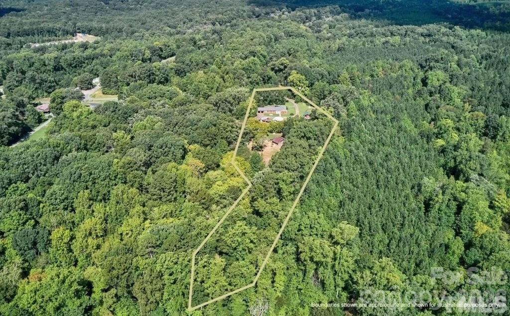 2727 North Moore Road Robbins, NC 27325 - Photo 45 of 48