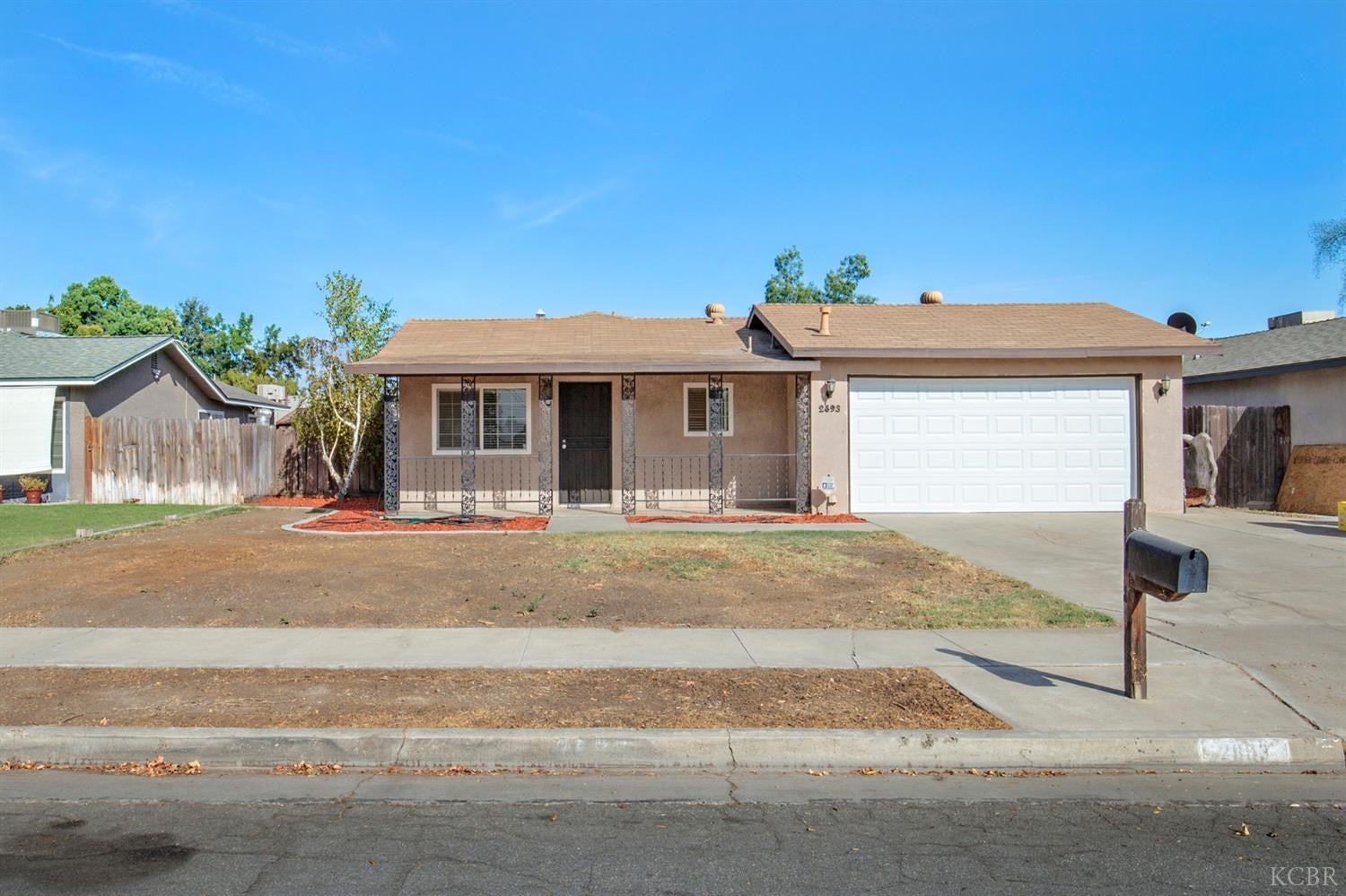 2893 Merlan Way Hanford, CA 93230 - Photo 1 of 30 Gallery Image 1