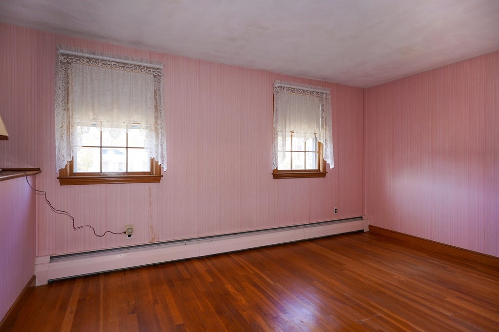 7 Spring Valley Road Burlington, MA 01803 - Photo 19 of 36 Gallery Image 19