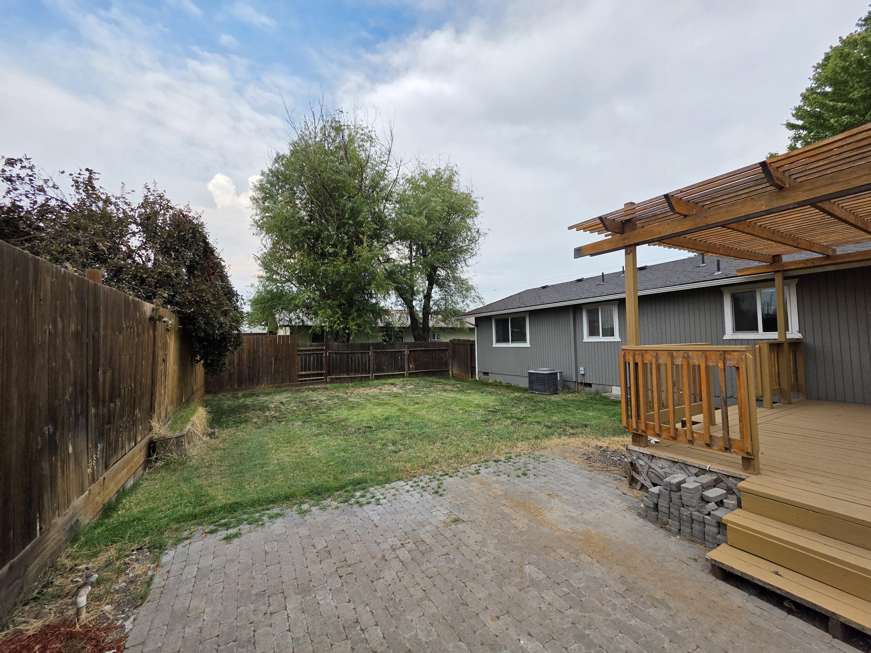 8291 Division Road White City, OR 97503 - Photo 24 of 24 Picture 24