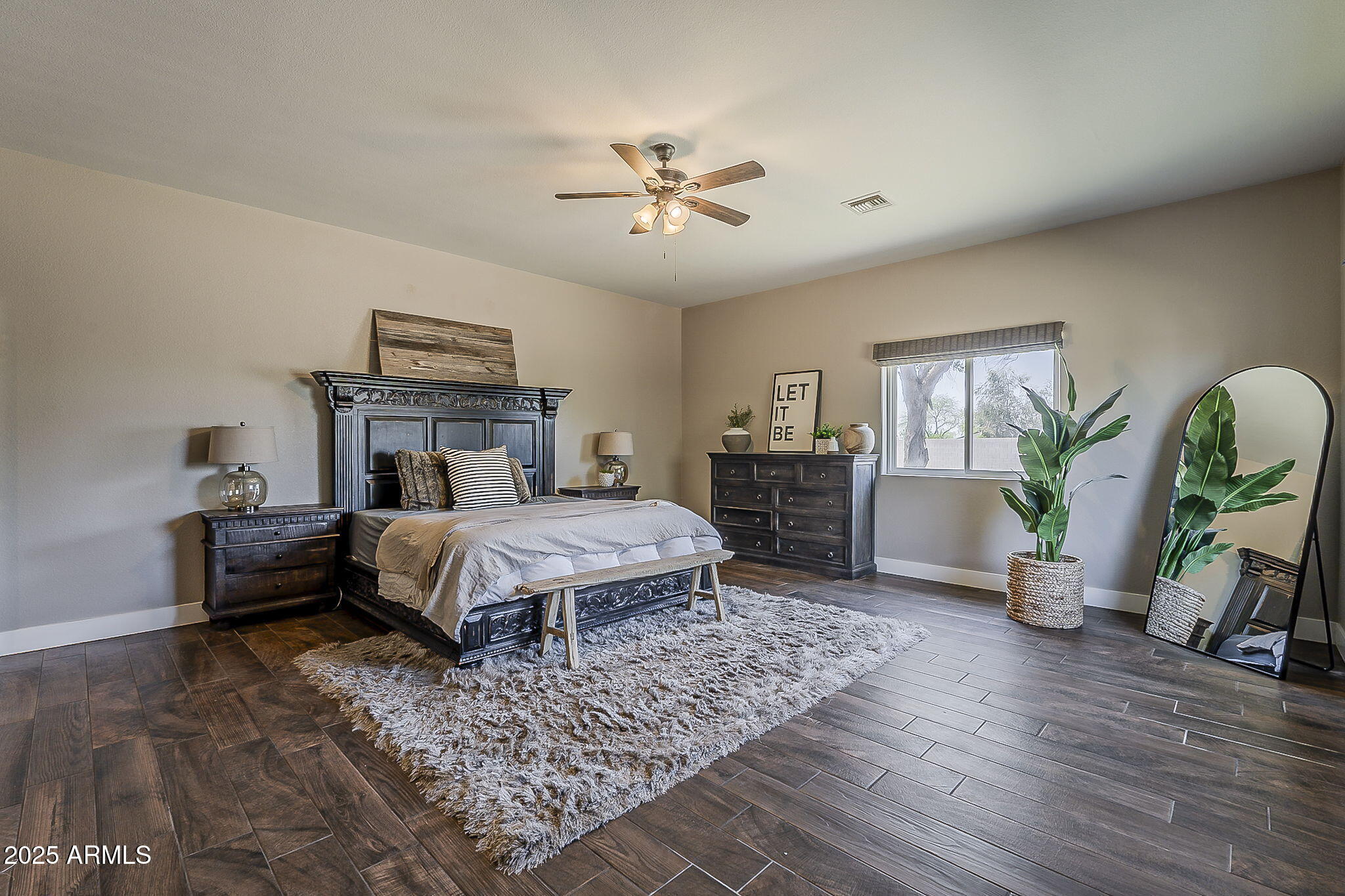 3011 North Gilbert Road Mesa, AZ 85203 - Photo 22 of 66 22-web-or-mls-Gilbert-22