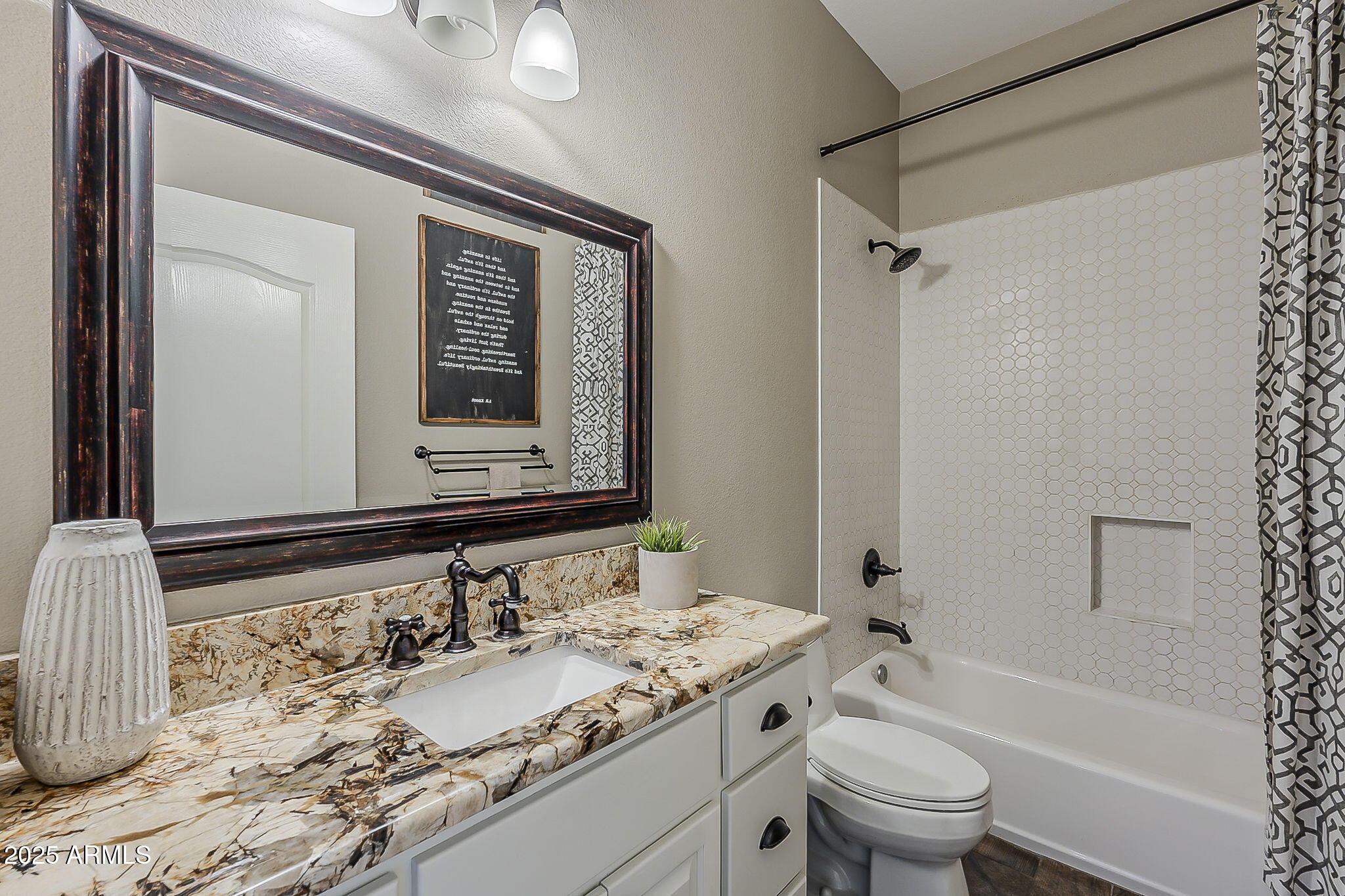 3011 North Gilbert Road Mesa, AZ 85203 - Photo 39 of 66 39-web-or-mls-Gilbert-39