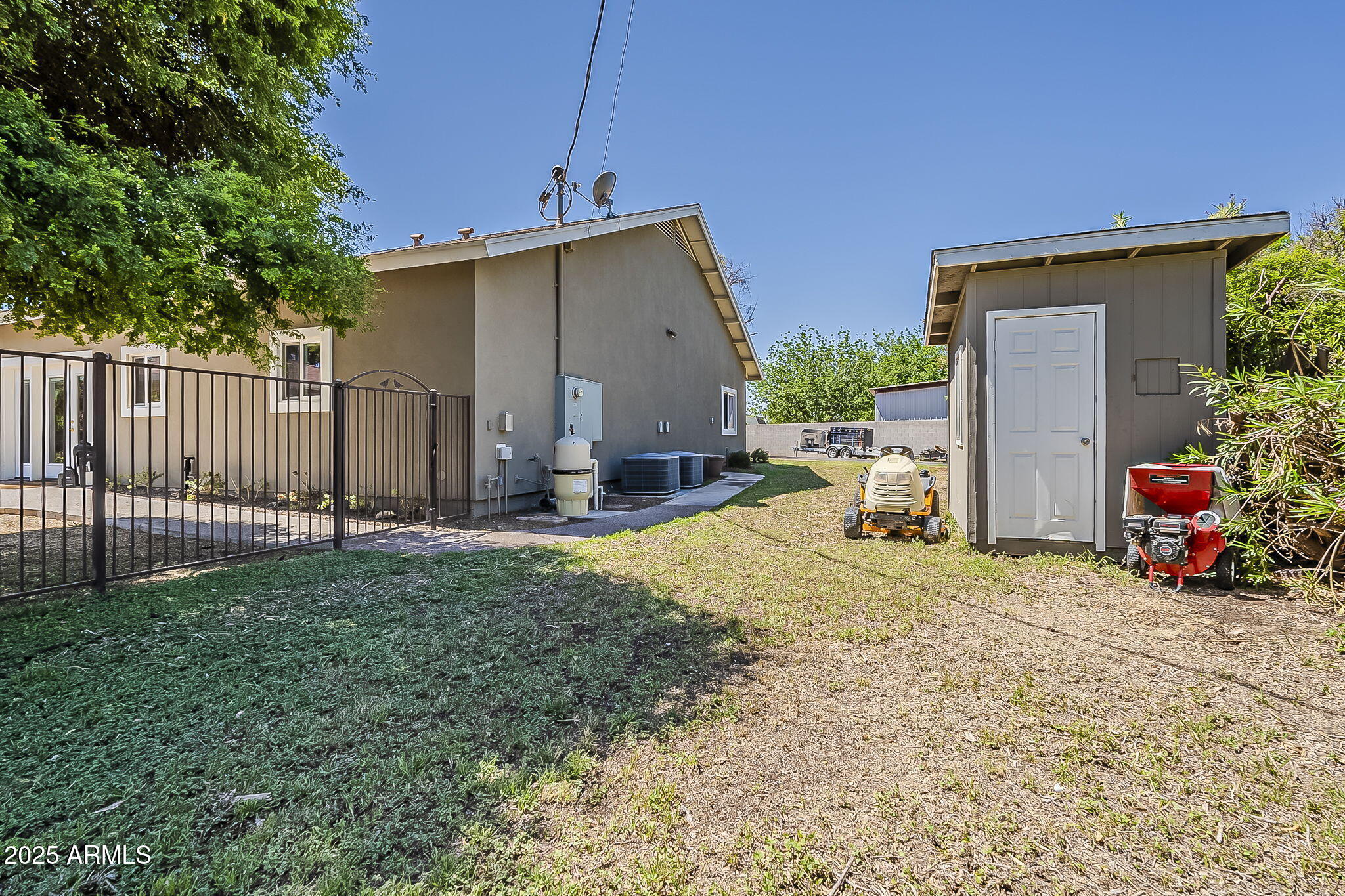 3011 North Gilbert Road Mesa, AZ 85203 - Photo 62 of 66 62-web-or-mls-Gilbert-62