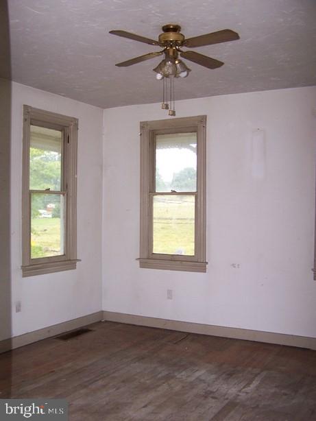 1370 Craley Road Windsor, PA 17366 - Photo 8 of 16