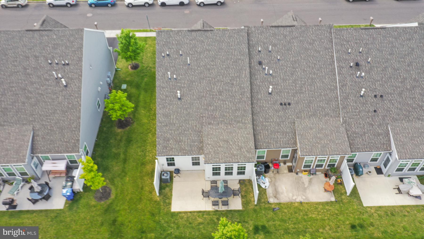 48 Heals Farm Road Burlington, NJ 08016 - Photo 54 of 59 Top view of the back patio