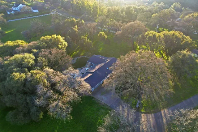 $1,200,000 | 1900 Deer Valley Road, Rescue, CA 95672