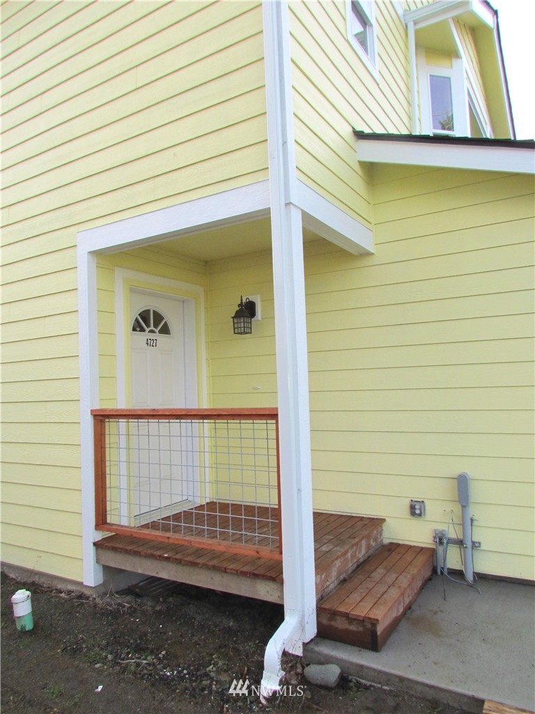 4727 Alderson Road Blaine, WA 98230 - Photo 7 of 25 Gallery Image 7