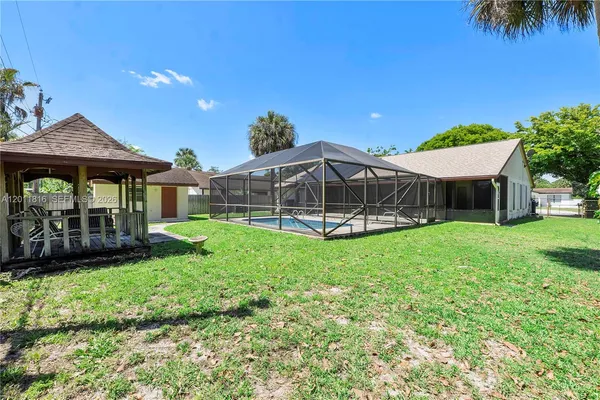 $595,000 | 694 Dixie Lane, West Palm Beach, FL 33415