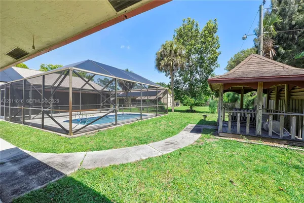 $595,000 | 694 Dixie Lane, West Palm Beach, FL 33415