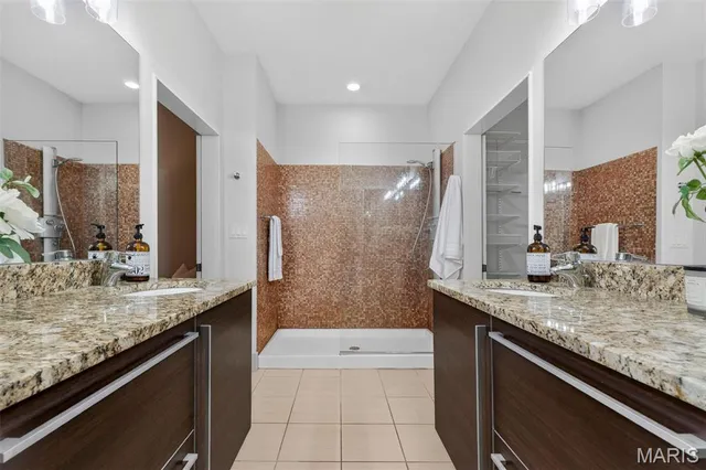 $350,000 | 4100 Forest Park Avenue, Unit 319, St. Louis, MO 63108