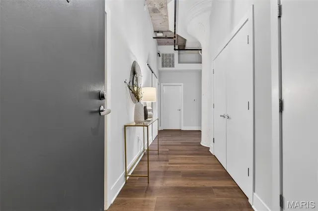 $350,000 | 4100 Forest Park Avenue, Unit 319, St. Louis, MO 63108