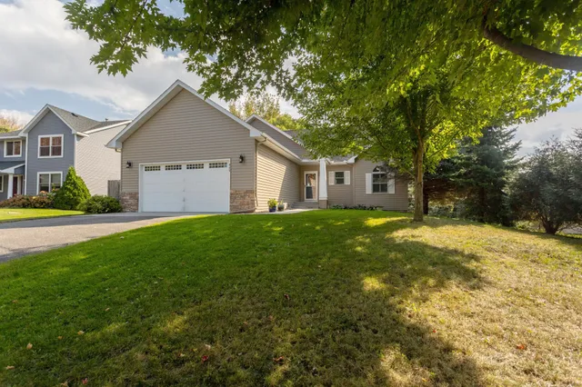 $399,900 | 865 Quail Court, Watertown, MN 55388