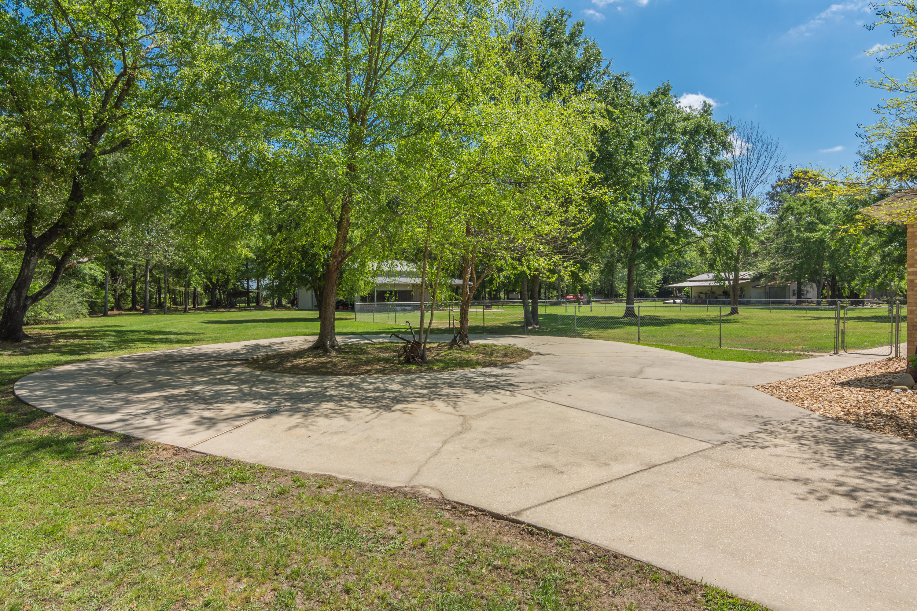 5995 Jack Stokes Road Baker, FL 32531 - Photo 10 of 60 a view of a park