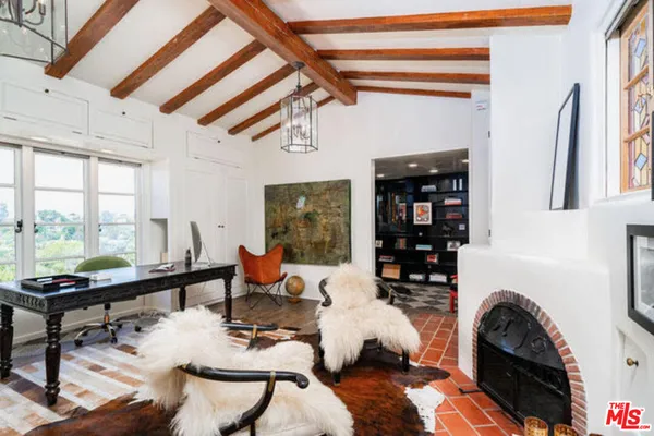 $20,000 | 3351 North Knoll Drive, Los Angeles, CA 90068