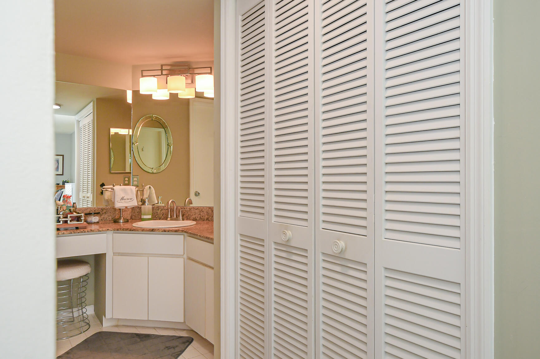 950 South Kanner Highway, Unit 905 Stuart, FL 34994 - Photo 19 of 34 LR-3172