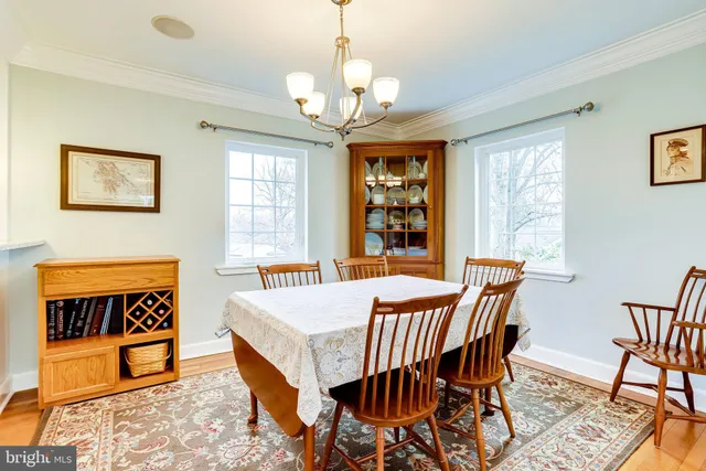 $5,200 | 907 26th Street South, Arlington, VA 22202