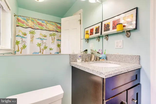 $5,200 | 907 26th Street South, Arlington, VA 22202