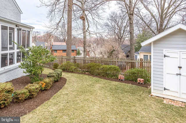 $5,200 | 907 26th Street South, Arlington, VA 22202