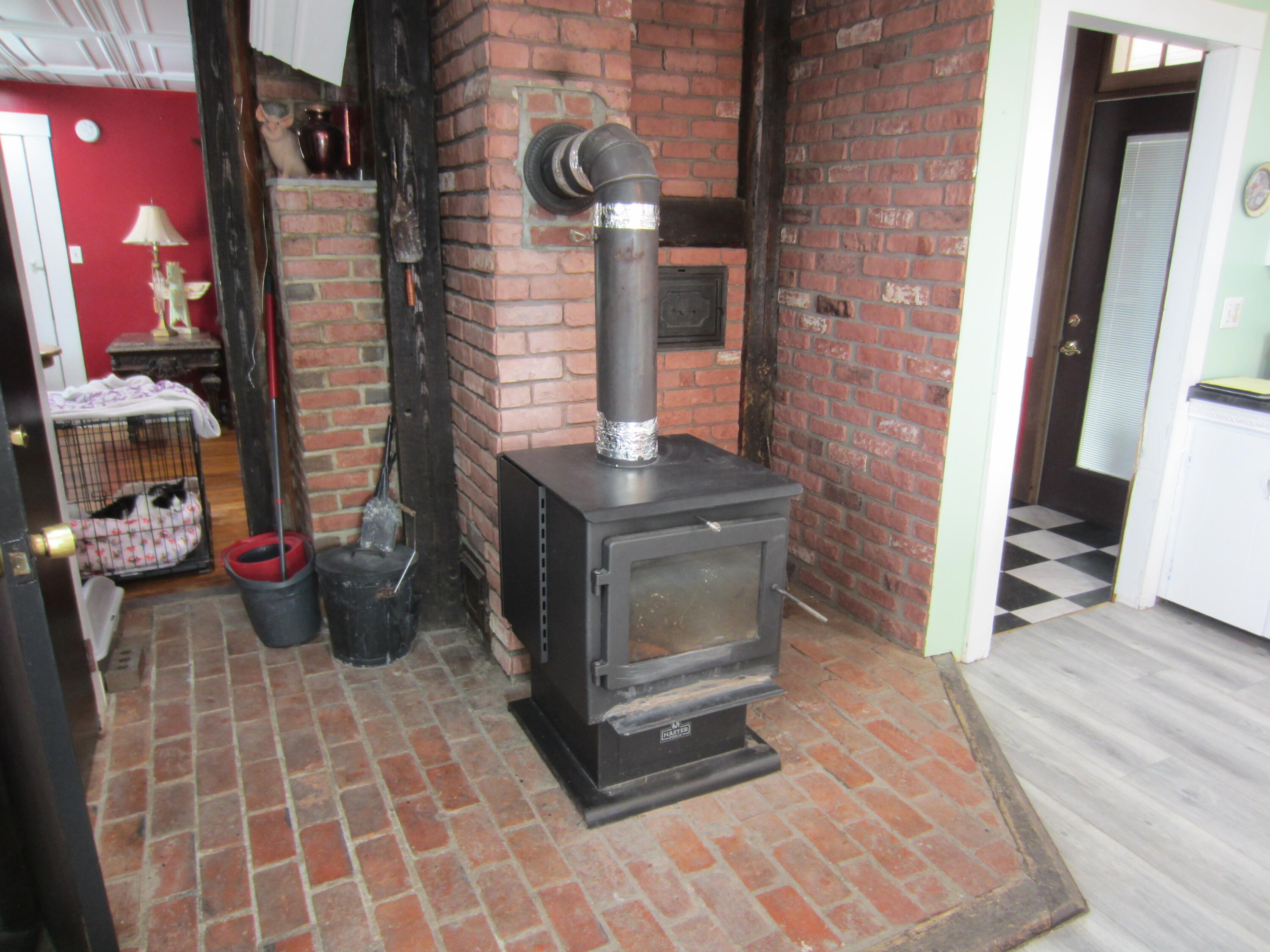 344 Main Street Lincoln, ME 04457 - Photo 17 of 32 IMG_4027