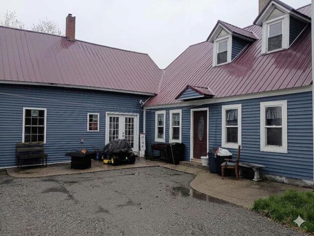 344 Main Street Lincoln, ME 04457 - Photo 2 of 32 1557