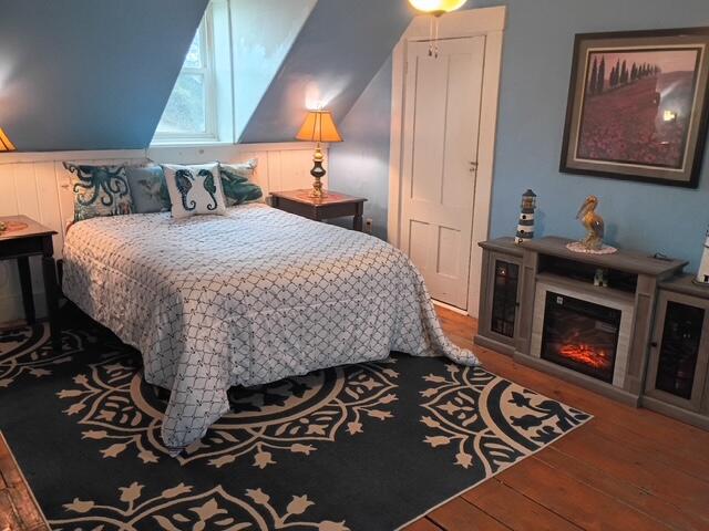 344 Main Street Lincoln, ME 04457 - Photo 27 of 32 primary bedroom