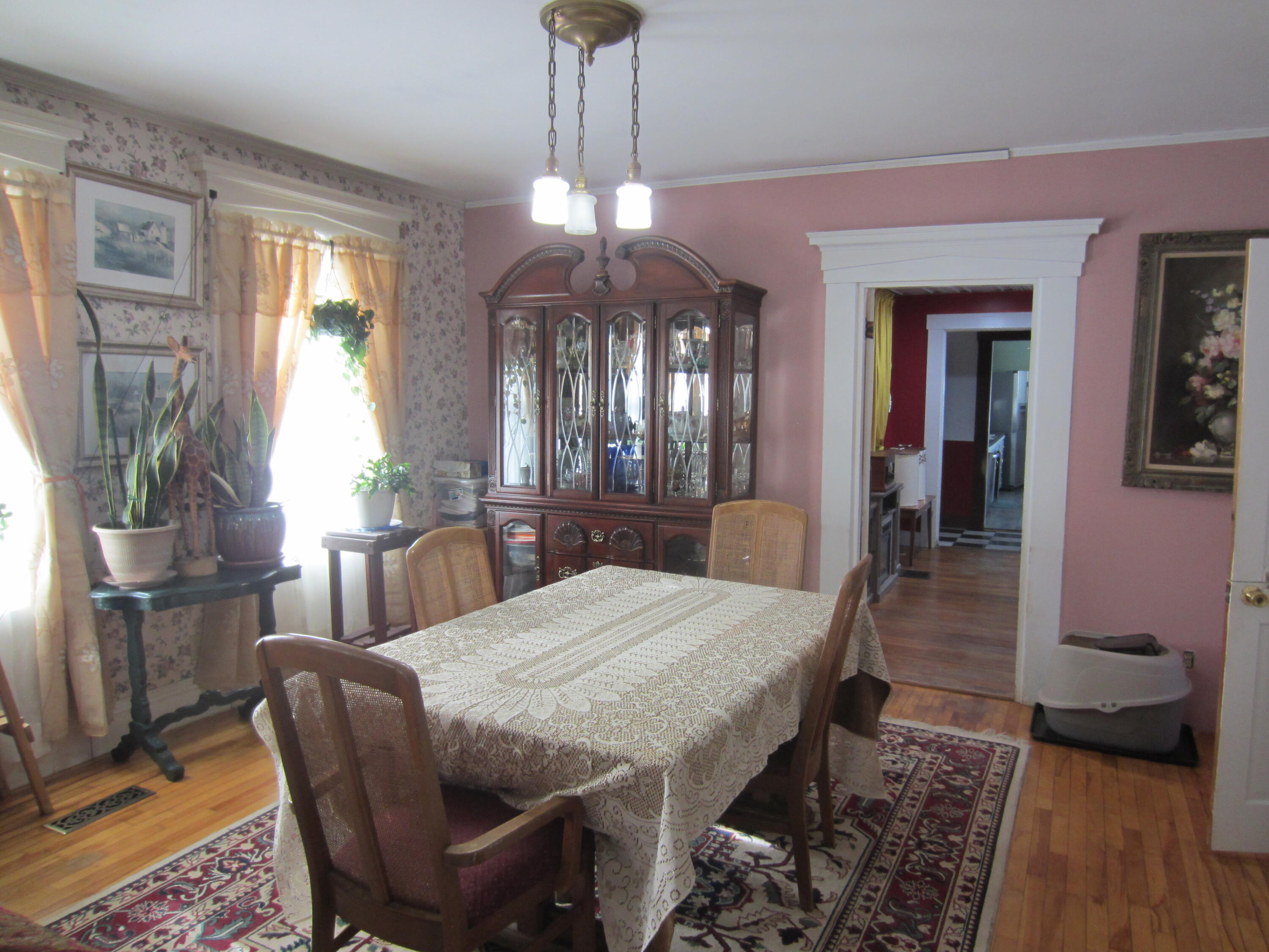 344 Main Street Lincoln, ME 04457 - Photo 9 of 32 IMG_4016