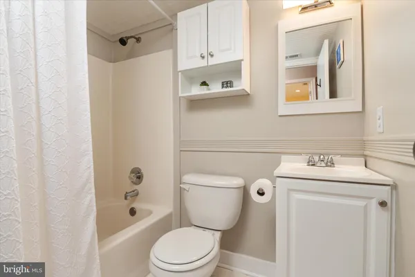 $517,500 | 7104 Rumford Drive, Glen Burnie, MD 21061
