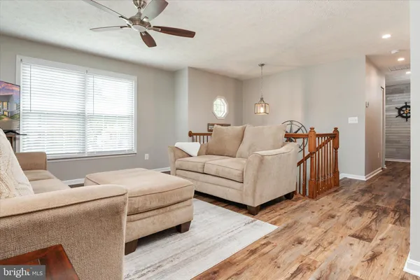 $517,500 | 7104 Rumford Drive, Glen Burnie, MD 21061