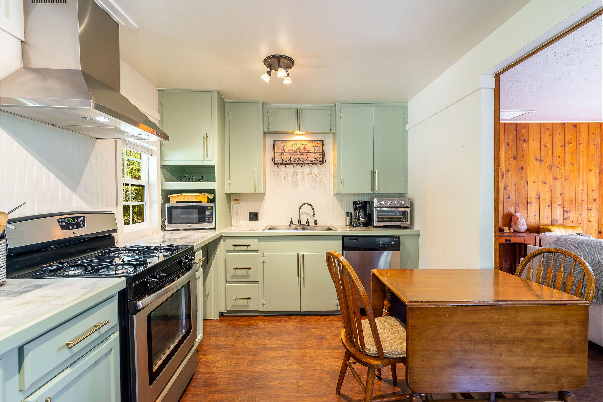 53545 Double View Drive Idyllwild, CA 92549 - Photo 11 of 44 53545DoubleViewDr-10