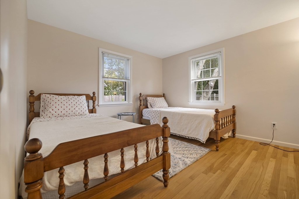 3 Cooper Road East Falmouth, MA 02536 - Photo 17 of 29 Gallery Image 17