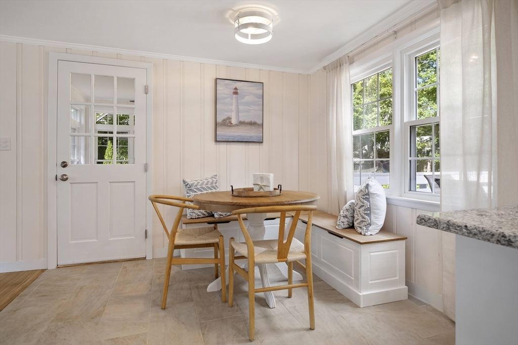 3 Cooper Road East Falmouth, MA 02536 - Photo 6 of 29 Gallery Image 6