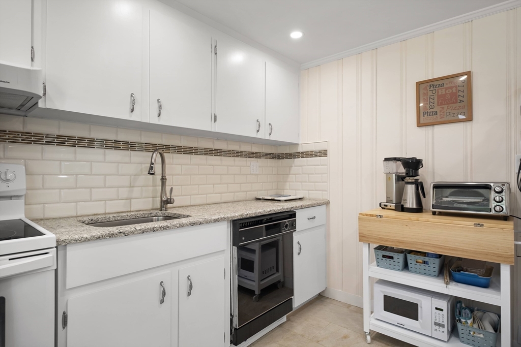 3 Cooper Road East Falmouth, MA 02536 - Photo 7 of 29 Gallery Image 7