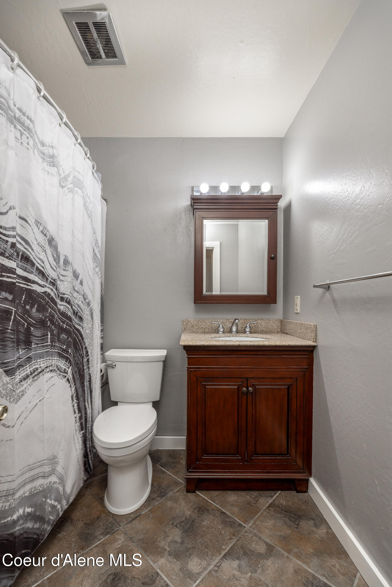 10378 North Bateman Street Hayden, ID 83835 - Photo 13 of 34 10378BatemanSt.14