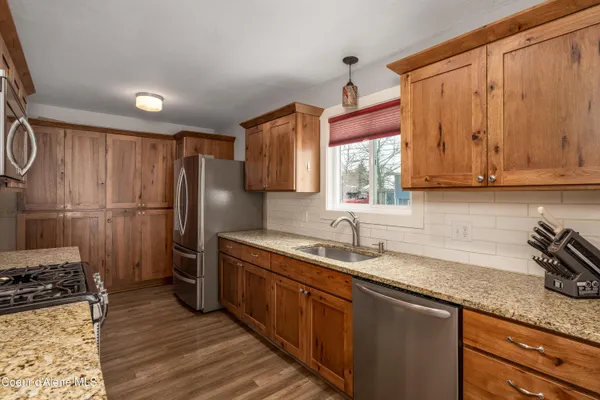 $689,000 | 10378 North Bateman Street, Hayden, ID 83835