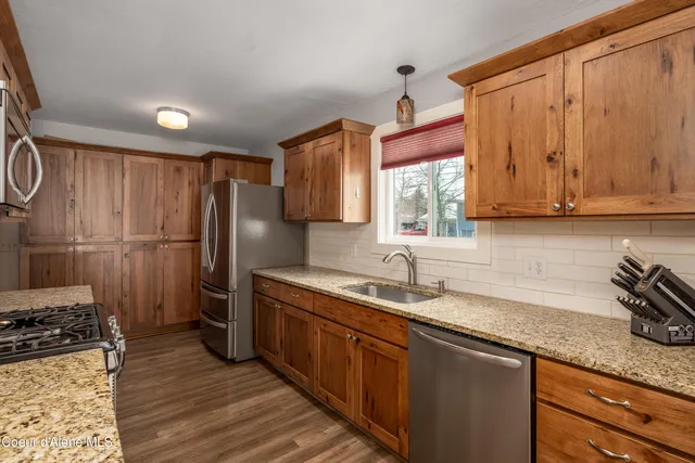 $689,000 | 10378 North Bateman Street, Hayden, ID 83835