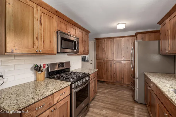 $689,000 | 10378 North Bateman Street, Hayden, ID 83835