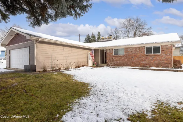 $689,000 | 10378 North Bateman Street, Hayden, ID 83835