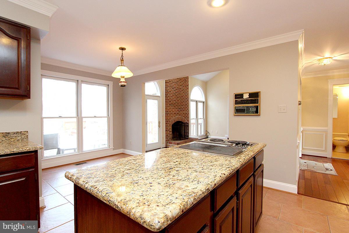 16318 Whitehaven Road Silver Spring, MD 20906 - Photo 14 of 30 Kitchen