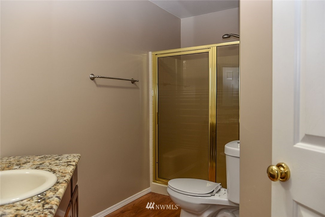 14040 Solberg Road Southeast Yelm, WA 98597 - Photo 12 of 28 Gallery Image 12