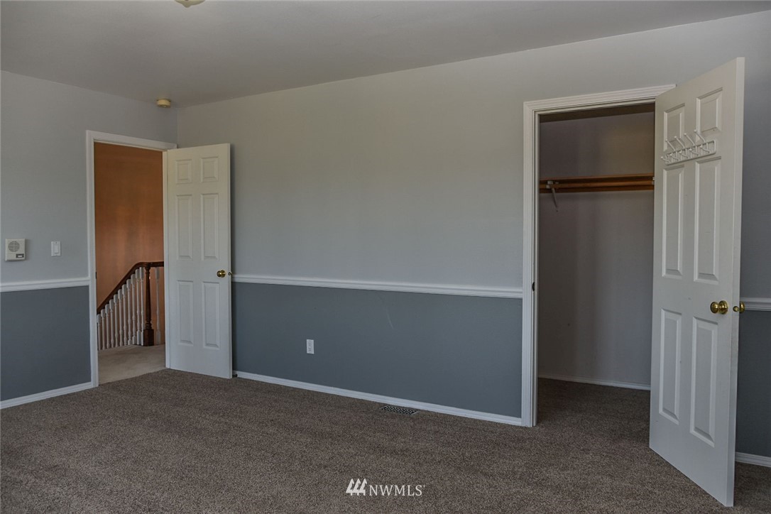 14040 Solberg Road Southeast Yelm, WA 98597 - Photo 18 of 28 Gallery Image 18